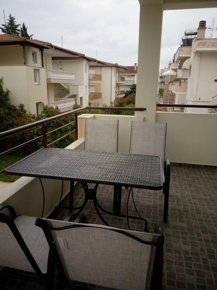 Апартаменты Iliana Kallithea  Экстерьер фото