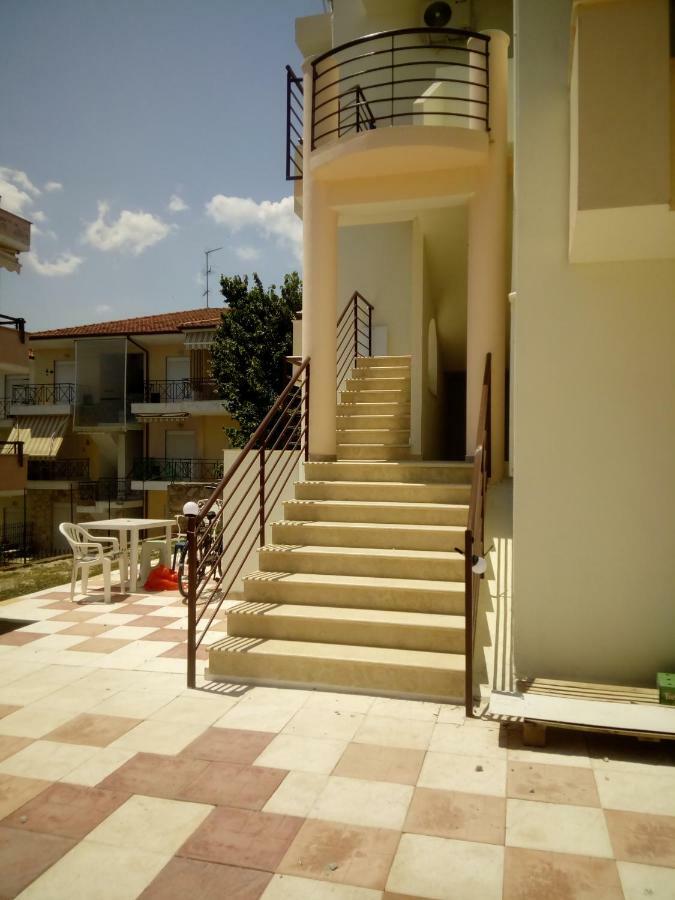 Апартаменты Iliana Kallithea  Экстерьер фото